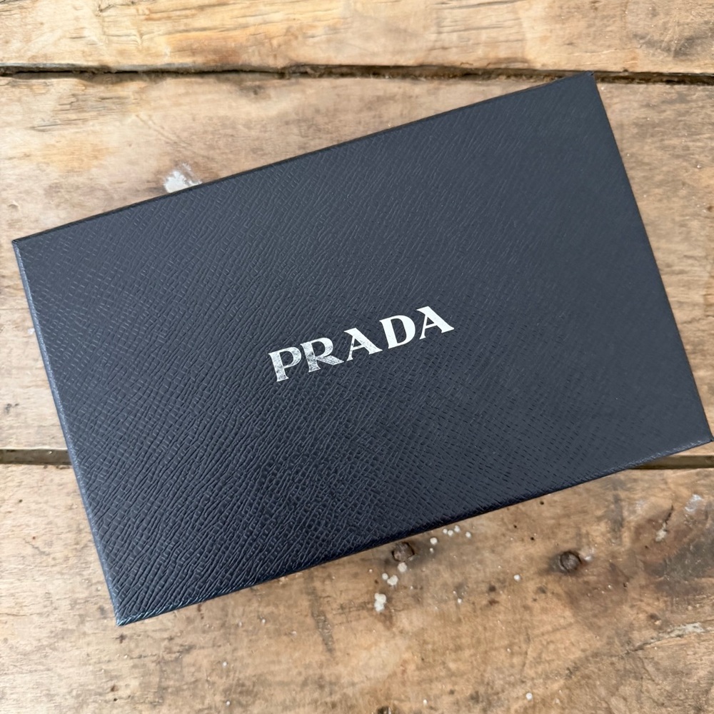 Prada Large Saffiano Leather Wallet in Tan / Powdered Pink - Picture 10 of 12